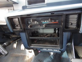 1991 MITSUBISHI MIGHT MAX PICK UP WHITE 2.4 MT 2WD 214001